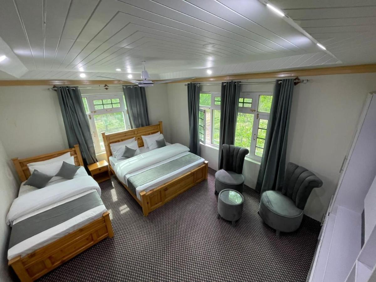 Skardu Saraye Hotel & Resort 外观 照片