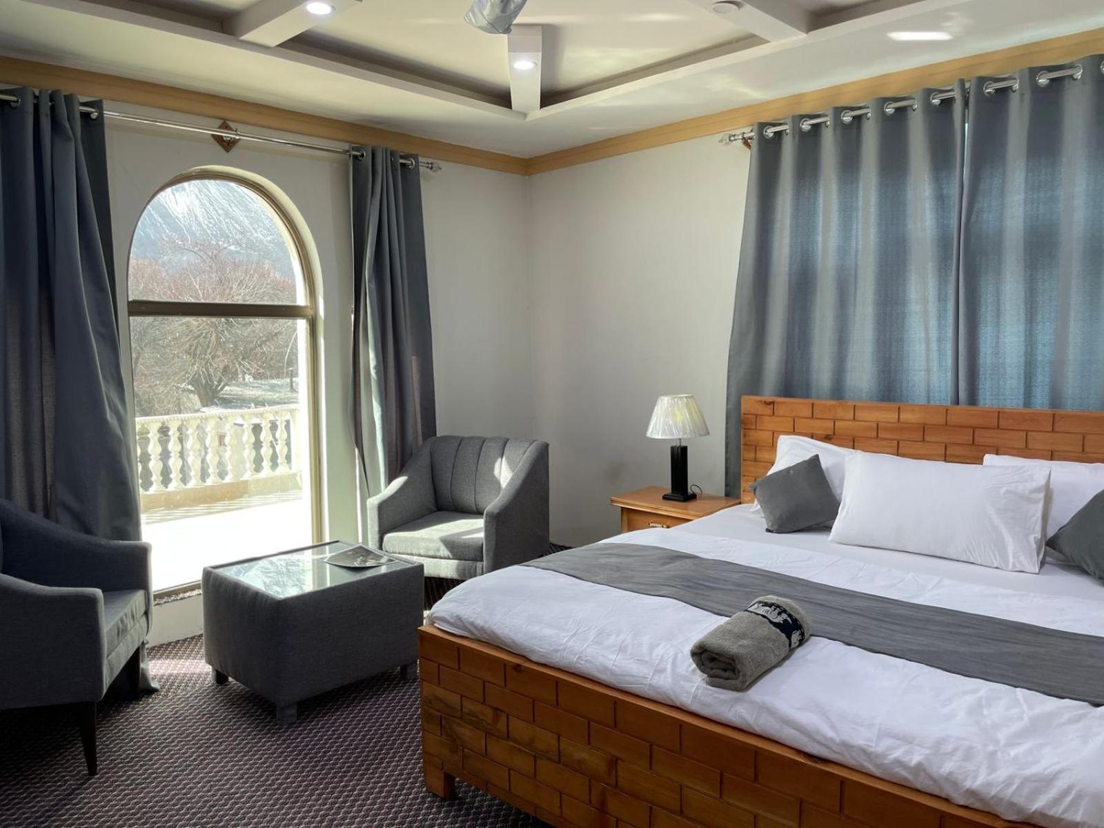 Skardu Saraye Hotel & Resort 外观 照片