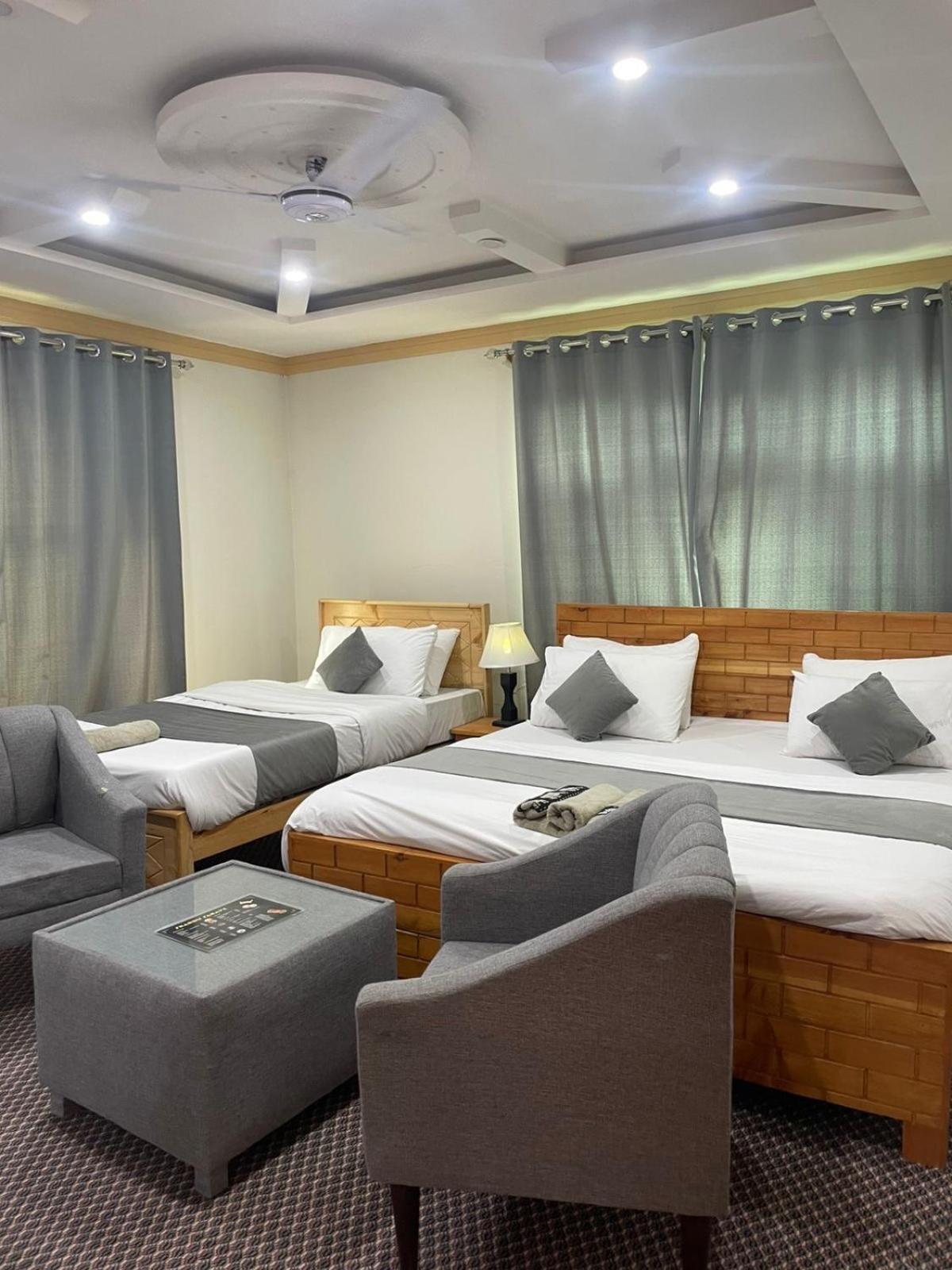 Skardu Saraye Hotel & Resort 外观 照片